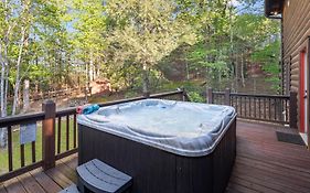 Lake Lure Oasis In The Woods W/ Hot Tub & More!